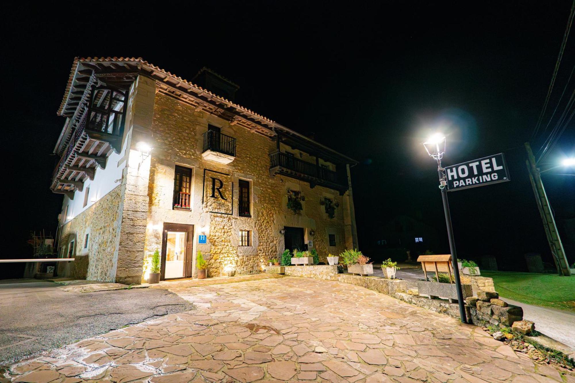 Hotel R Santillana Santillana del Mar Extérieur photo
